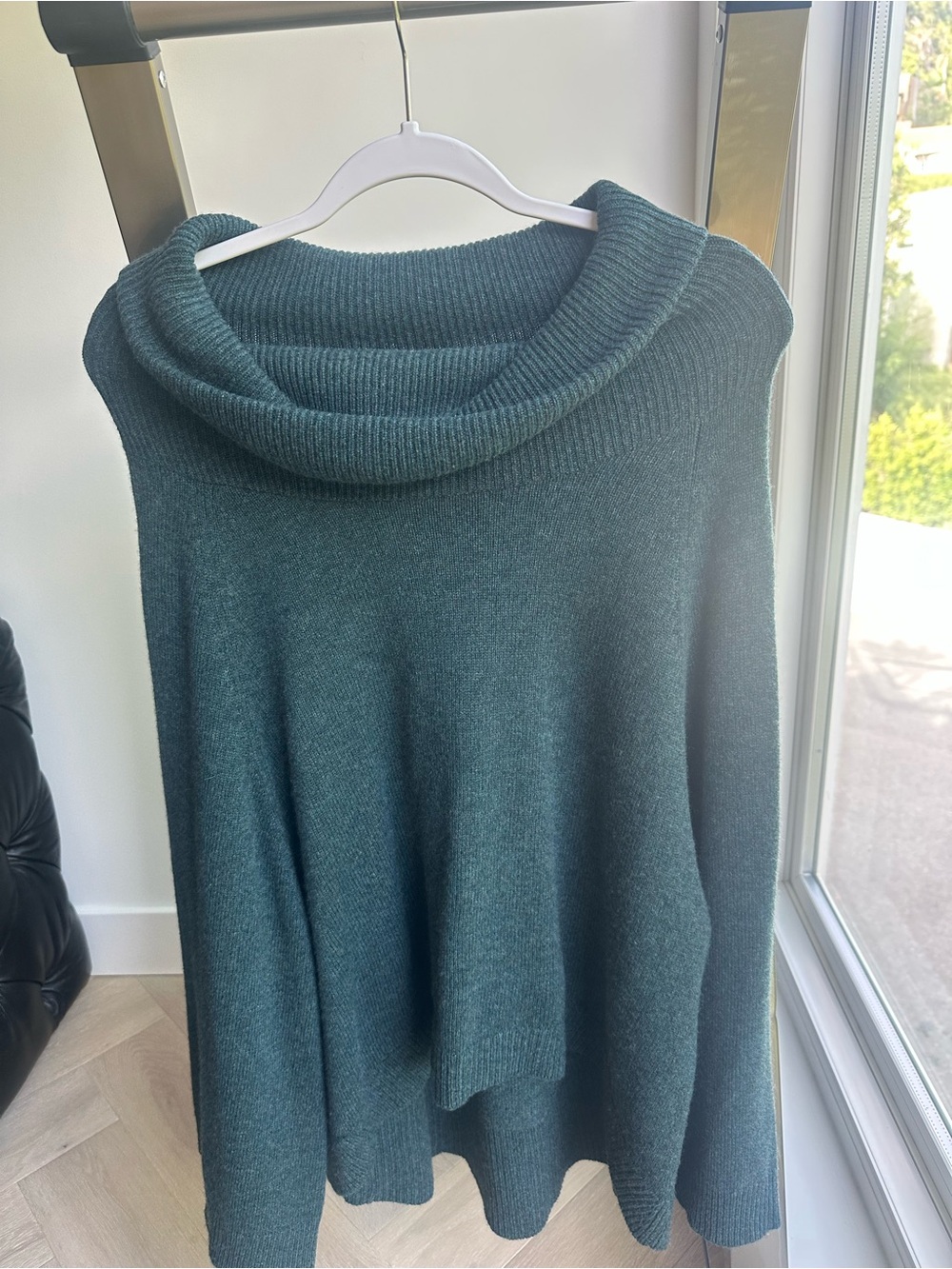 Theory Women's Teal green Cowl Neck Sweater large